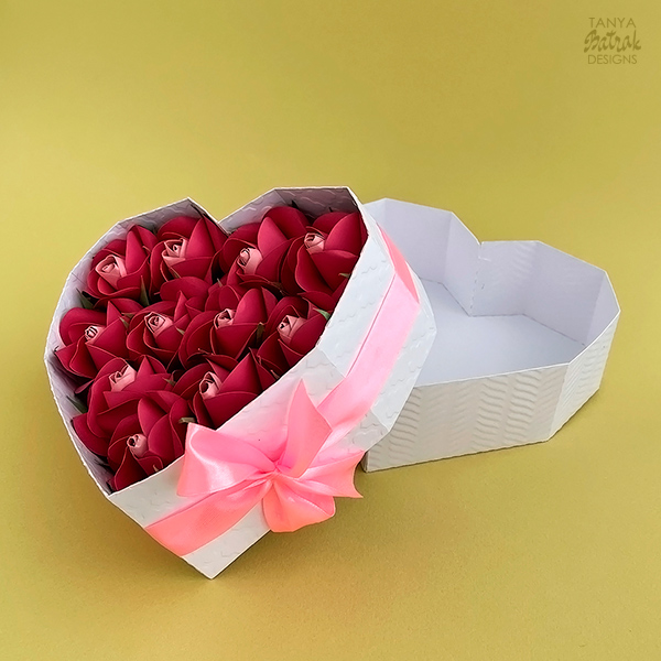 heart box d roses