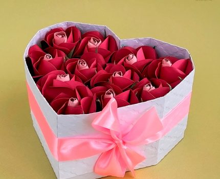 DIY Heart Box with Paper Roses